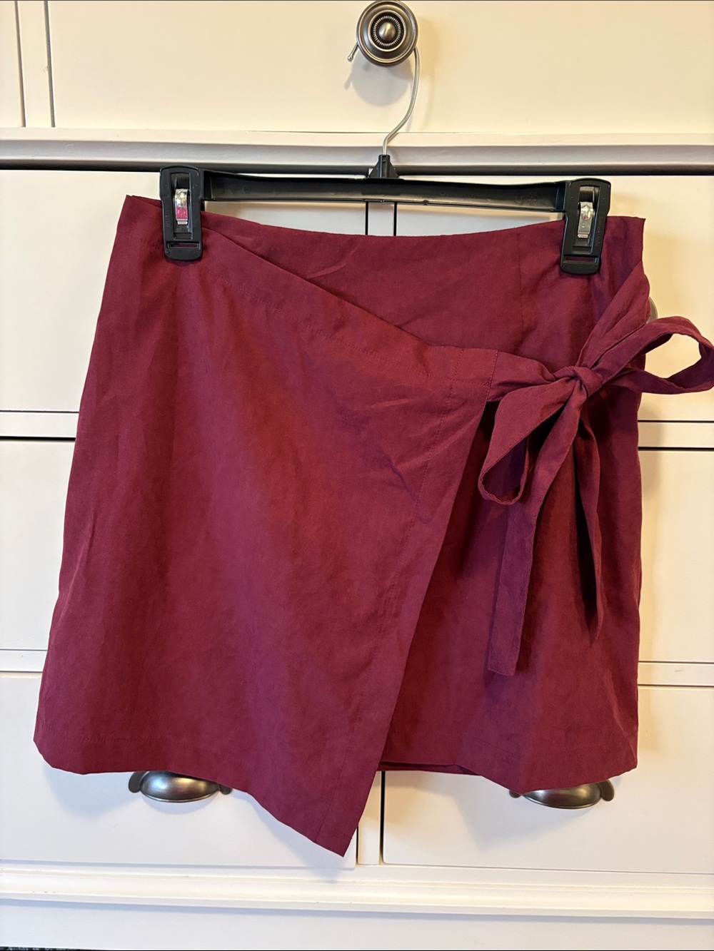 Classic Wrap Mini Skort in Burgundy